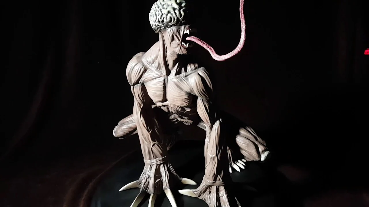 1:4 SCALE LICKER RESIDENT EVIL - Image 3