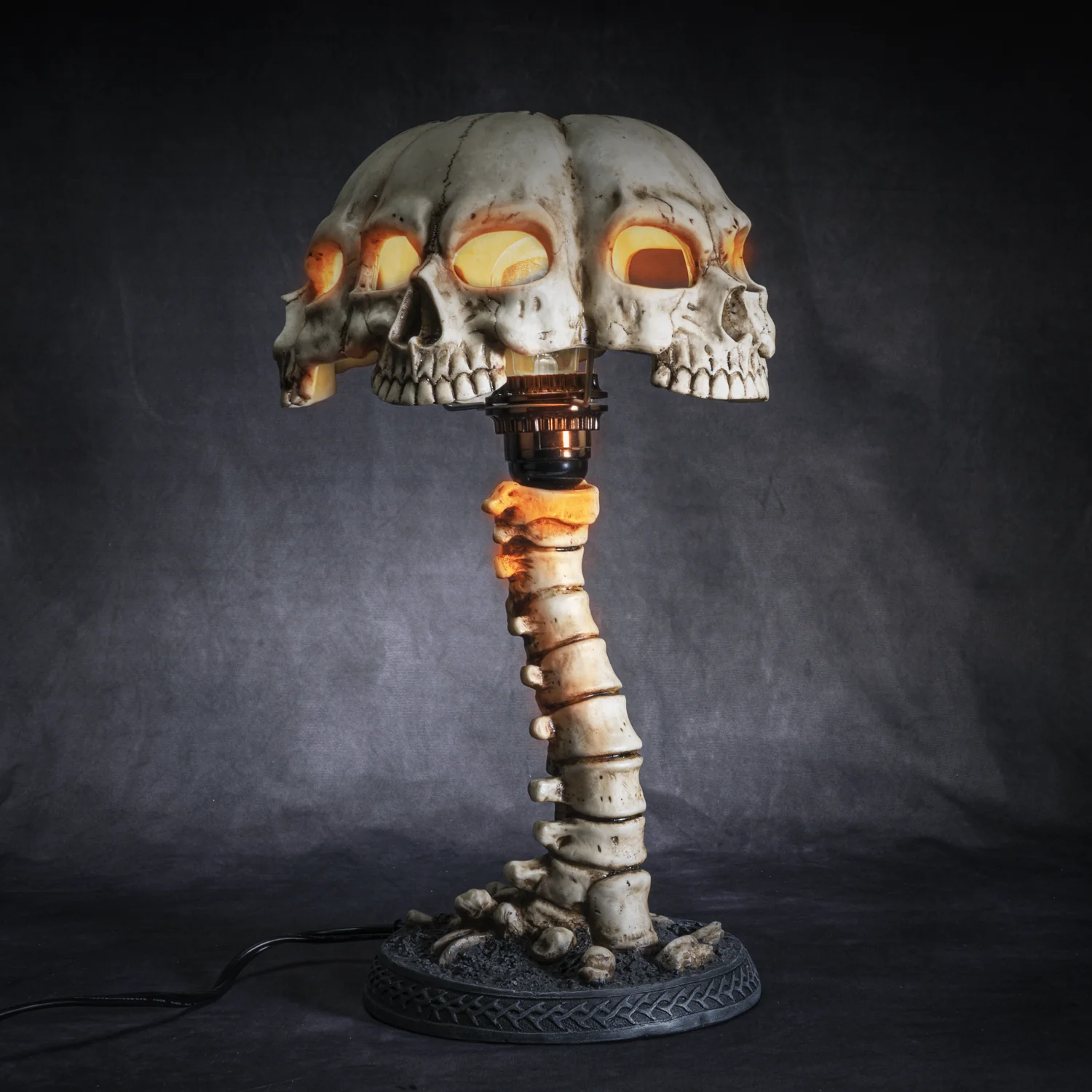 Skull Lamp - Image 7