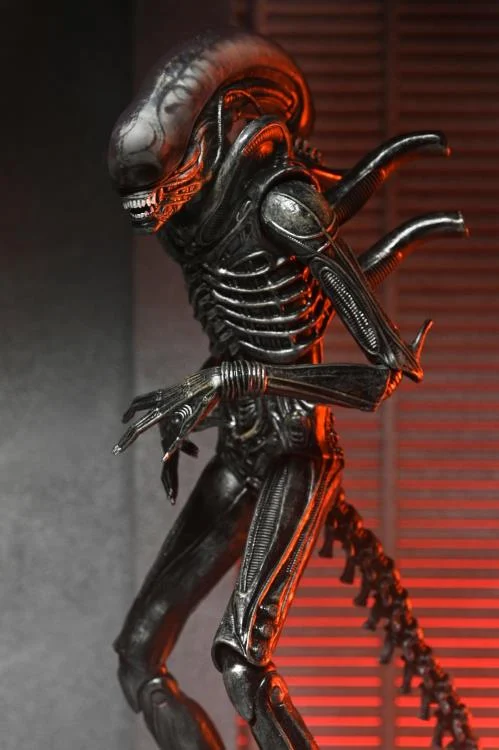 Alien: Romulus Ultimate Xenomorph XX121 Action Figure - Image 3