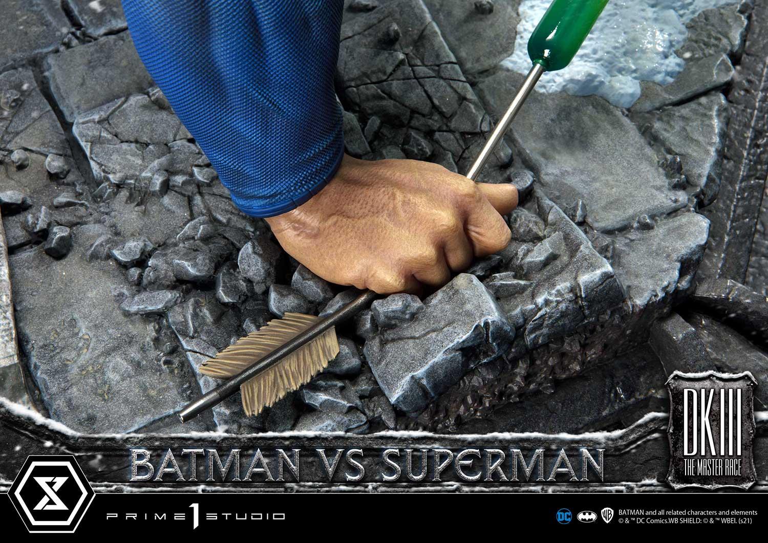 PRE-ORDER Batman versus Superman Statue - Image 28