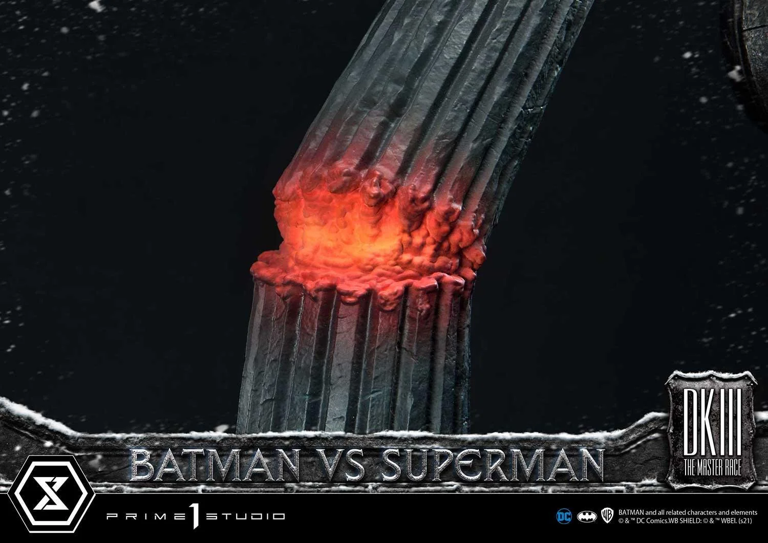 PRE-ORDER Batman versus Superman Statue - Image 32