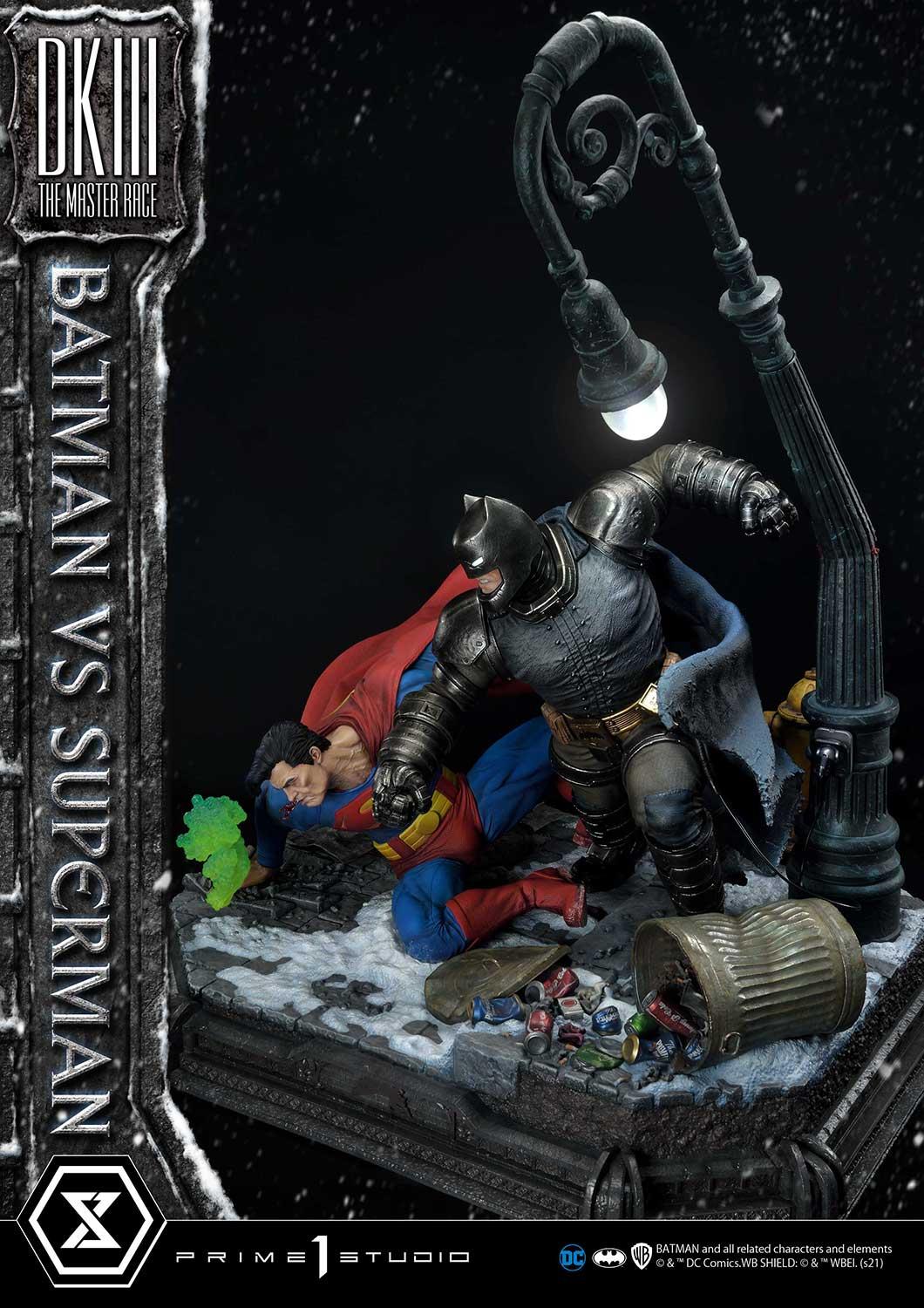PRE-ORDER Batman versus Superman Statue - Image 6