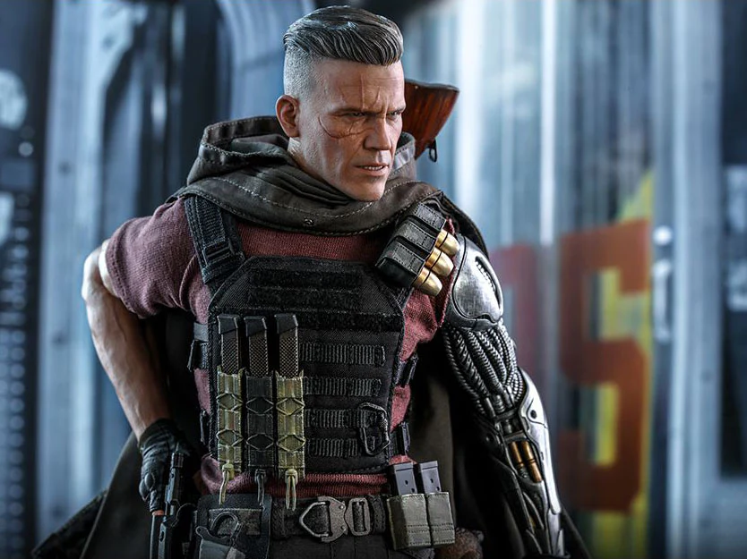 Deadpool 2 MMS583 Cable 1/6th Scale Collectible Figure - Image 10