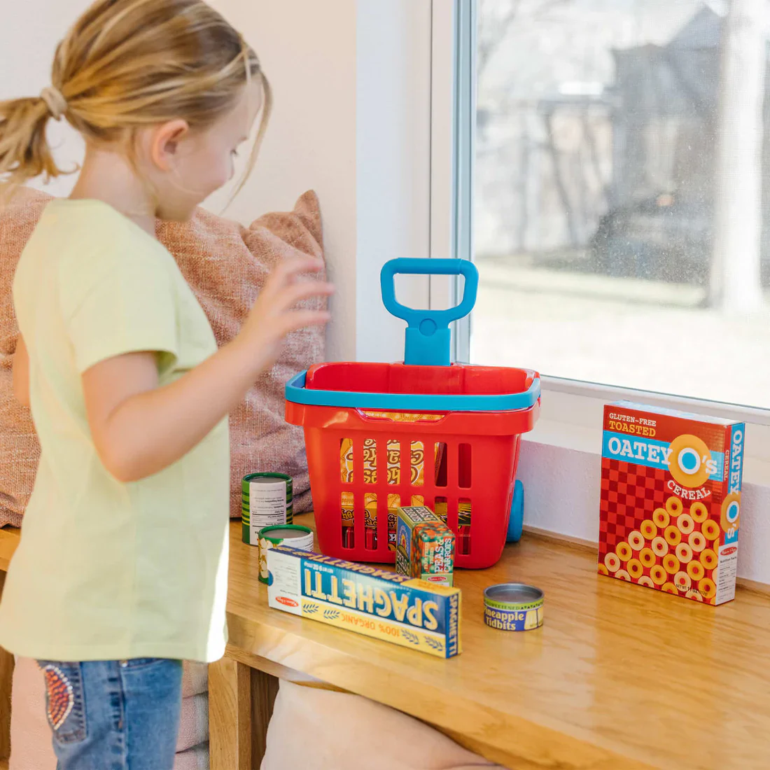 Fill & Roll Grocery Basket Play Set - Image 8