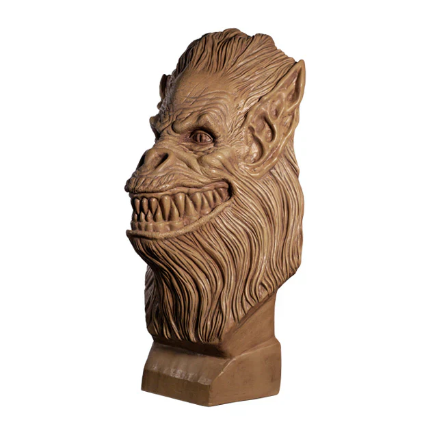Fluffy The Crate Beast Bust Prop - Image 2