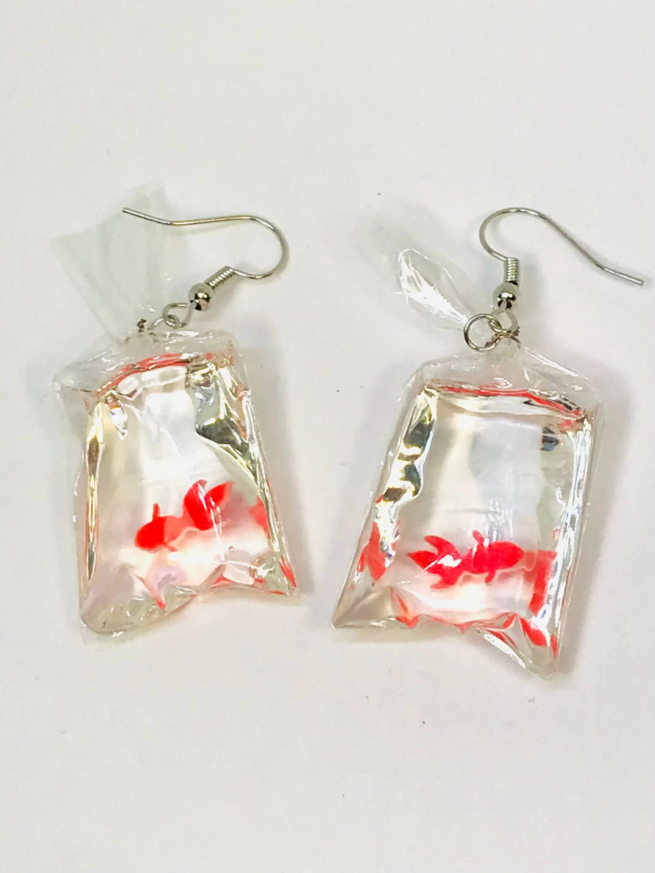 Goldfish Bag Earrings - Image 3