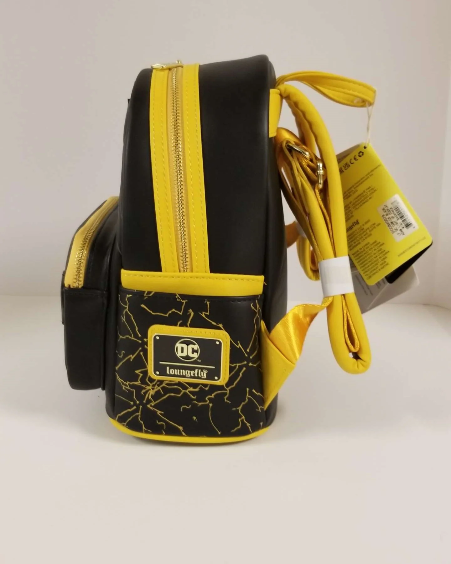 LF DC comics Black Adam Light up Cosplay mini Backpack - Image 3