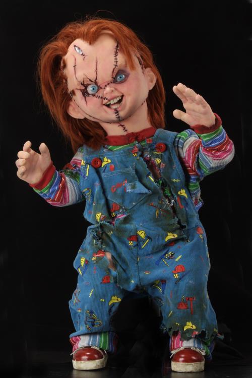 Bride of Chucky Life-Size Chucky Replica - Image 11