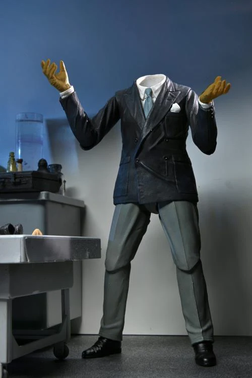 Universal Monsters Ultimate Invisible Man Figure - Image 11