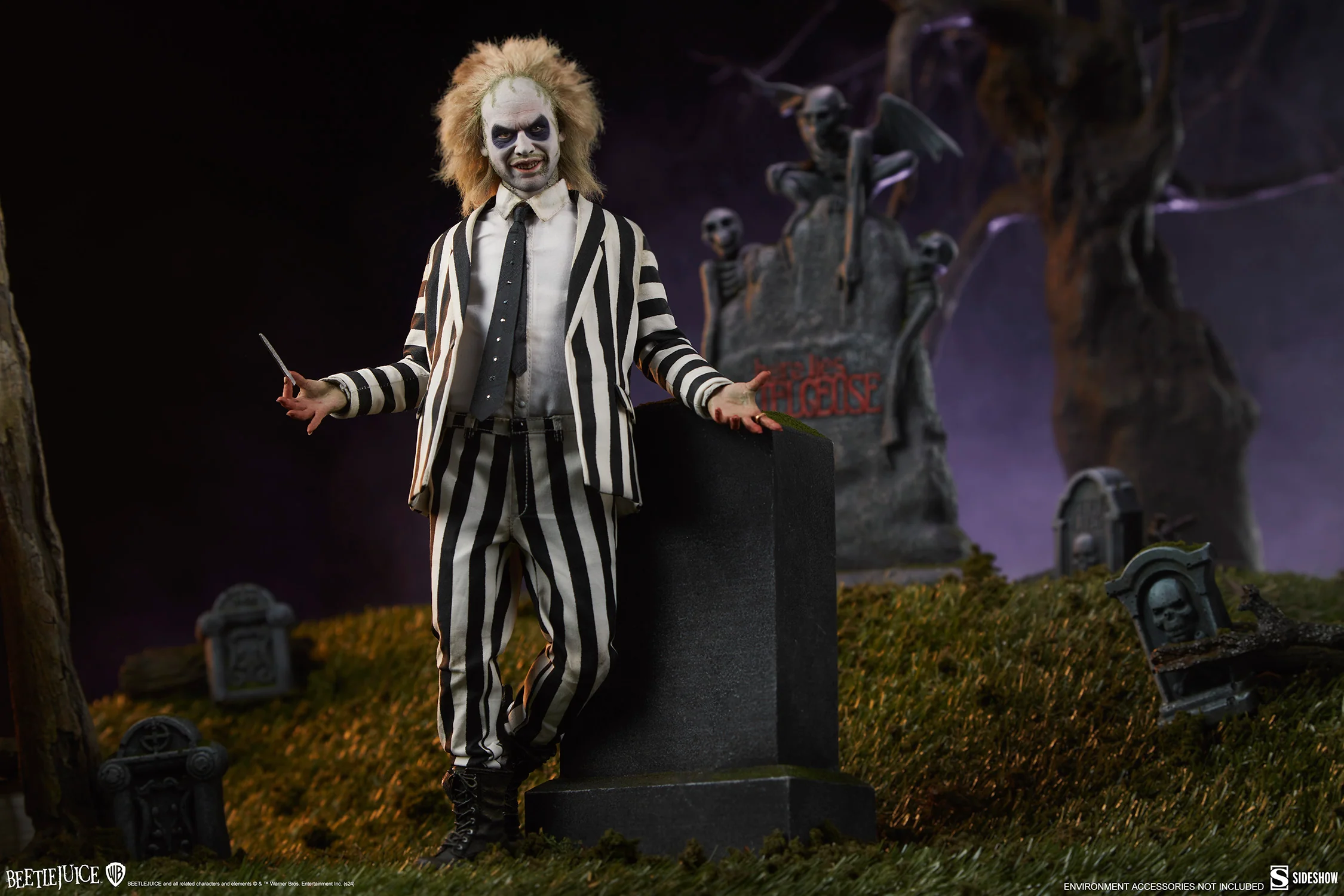 Beetlejuice Sixth Scale Figure - Image 4