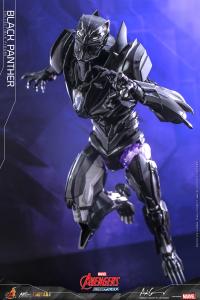 Black Panther Collectible Figure - Image 3