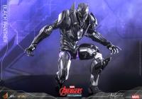 Black Panther Collectible Figure - Image 4