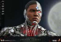 Cyborg Sixth Scale Figure by Hot Toys - Image 2