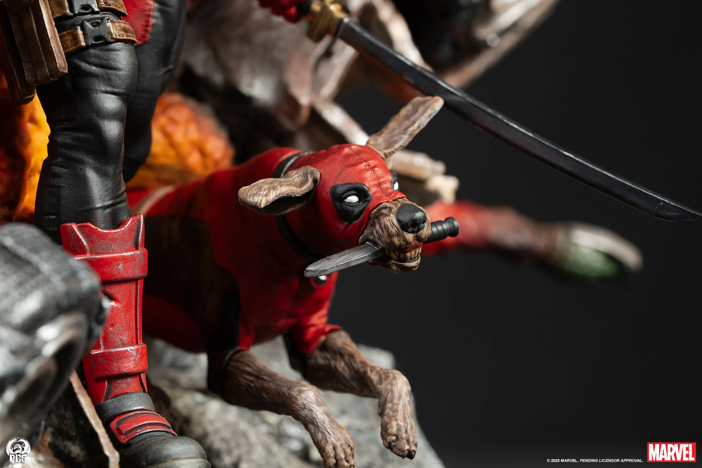 PRE-ORDER Deadpool Bust - Image 2