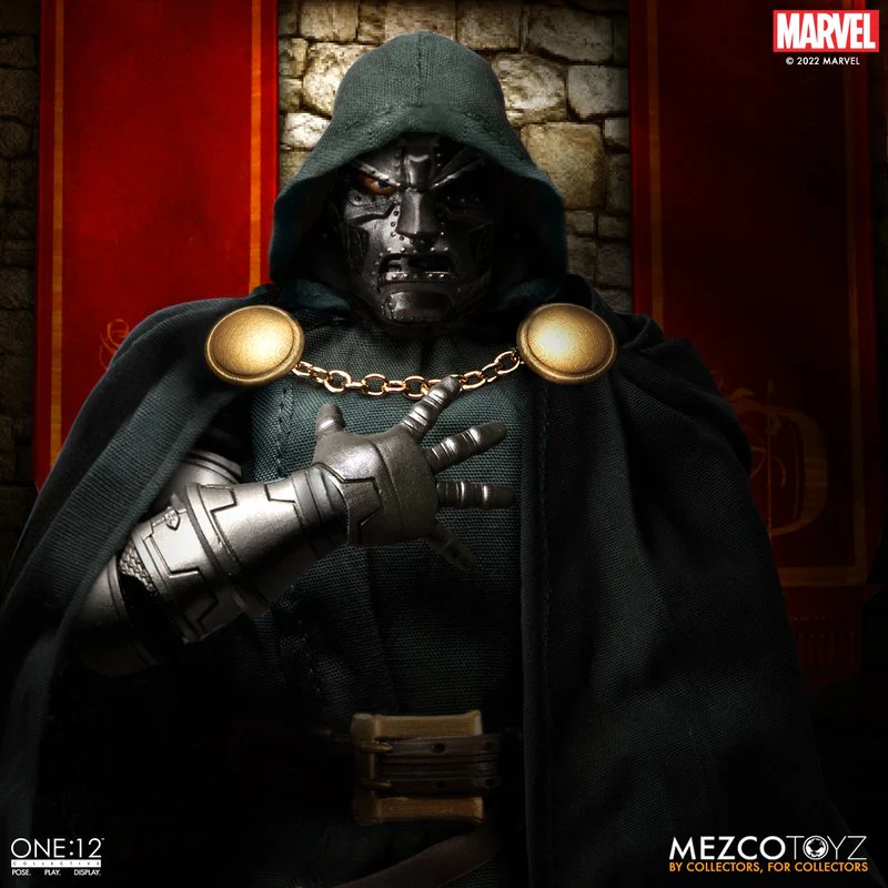 PRE-ORDER Doctor Doom One:12 Mezco - Image 2