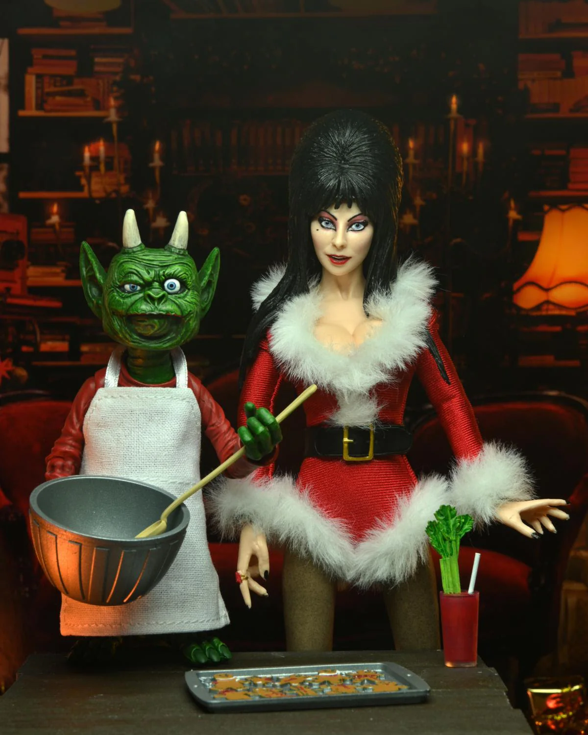 Elvira - 8" Scale Clothed Figure - Very Scary Xmas Elvira - Image 2