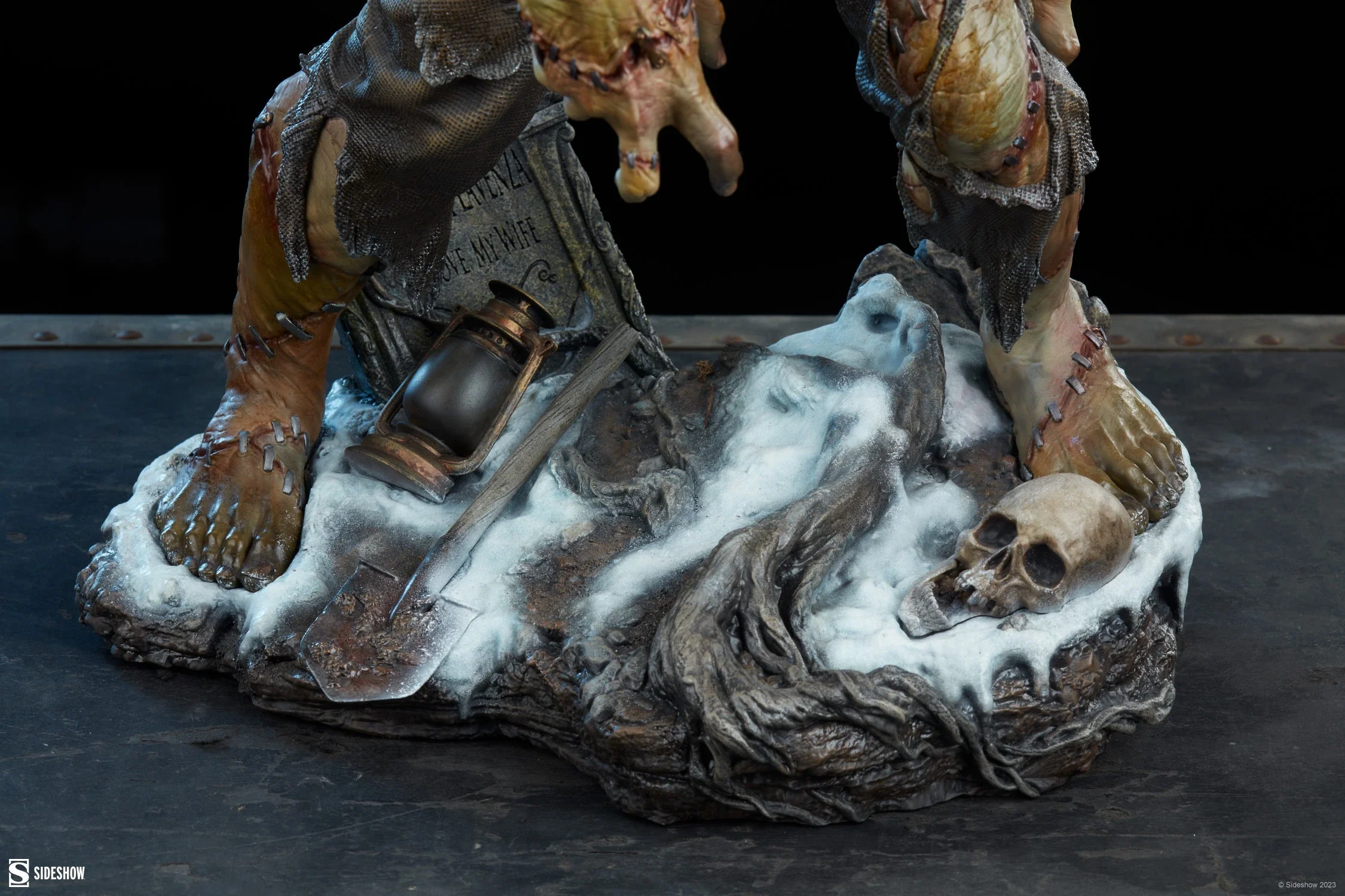 FRANKENSTEIN'S MONSTER Statues by Sideshow Collectibles - Image 3
