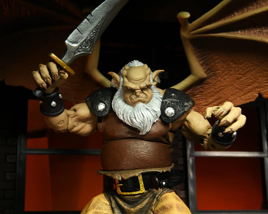 Disney's Gargoyles Ultimate Hudson Figure - Image 17