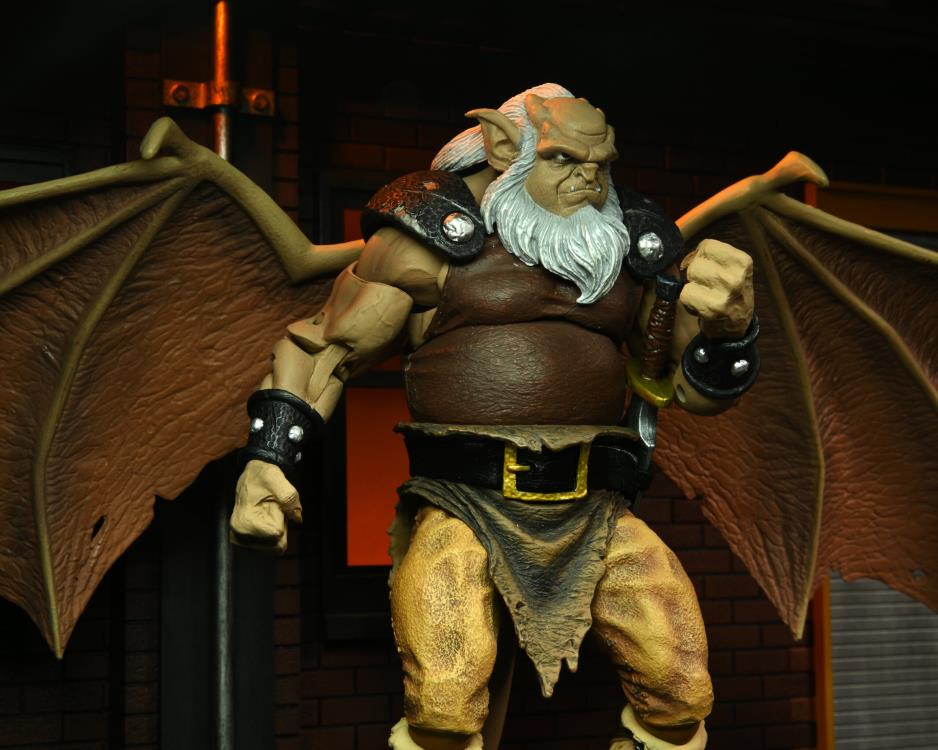 Disney's Gargoyles Ultimate Hudson Figure - Image 18