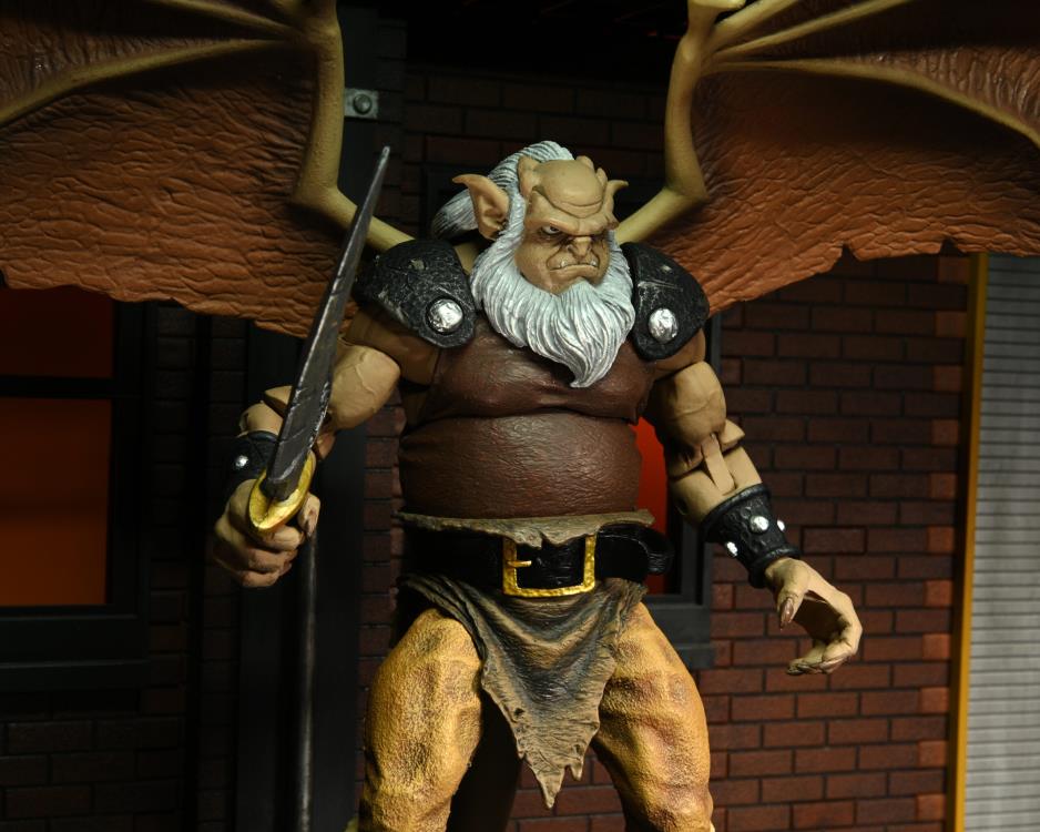 Disney's Gargoyles Ultimate Hudson Figure - Image 5