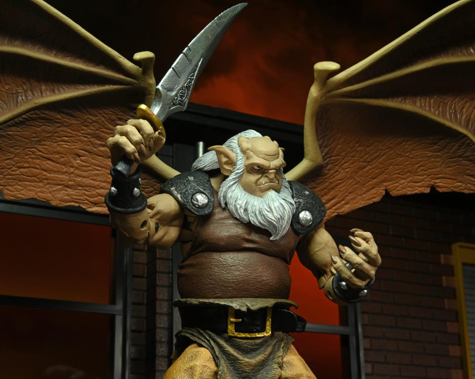 Disney's Gargoyles Ultimate Hudson Figure - Image 9