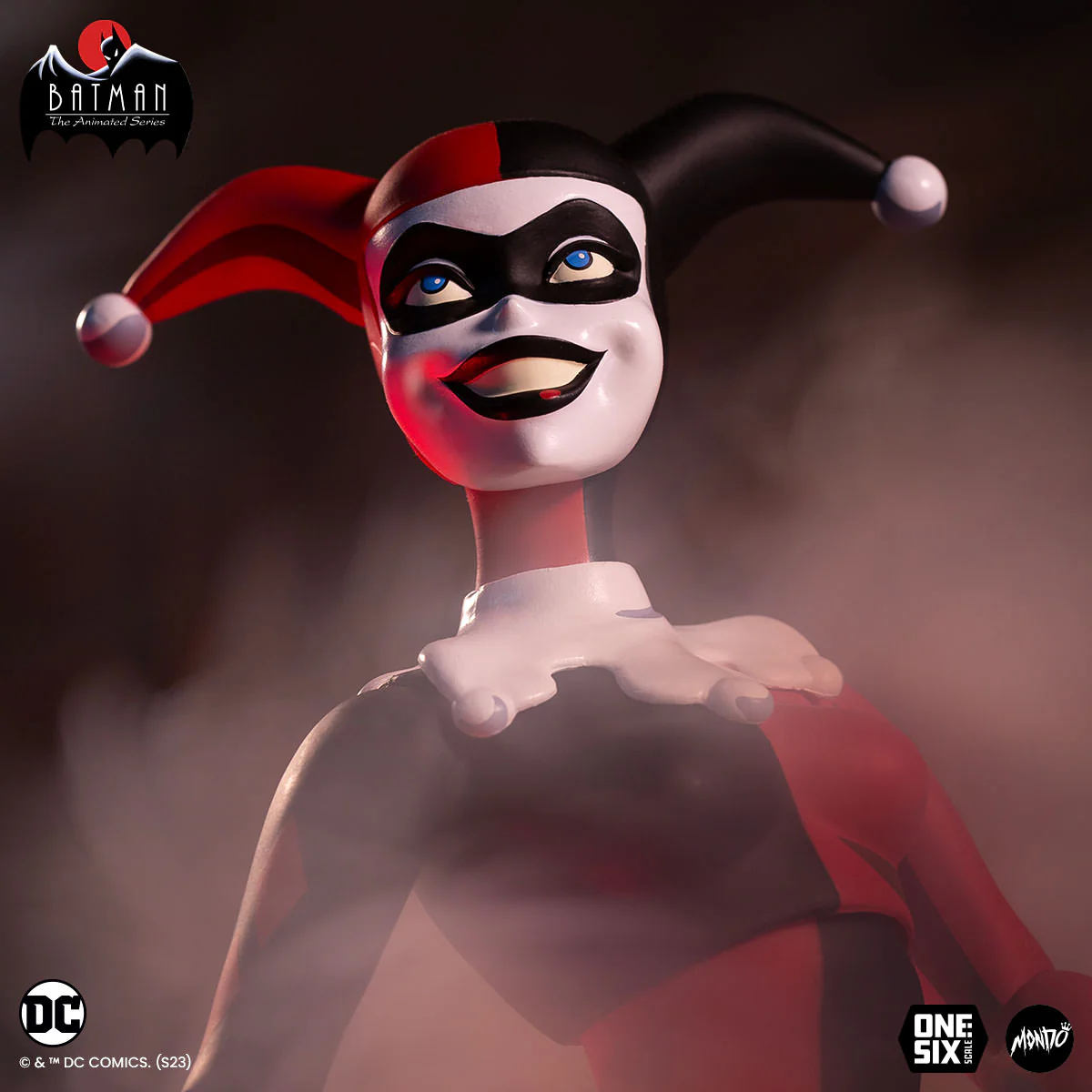 Harley Quinn Sixth Scale Figure - Image 5