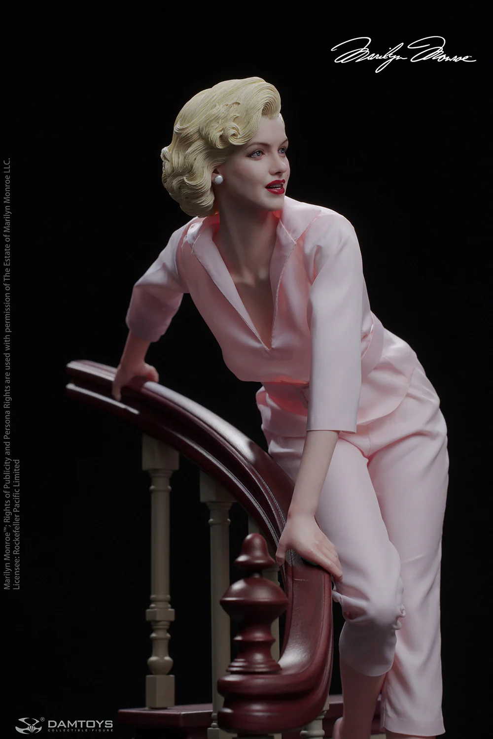 PRE-ORDER Marilyn Monroe Statues - Image 3