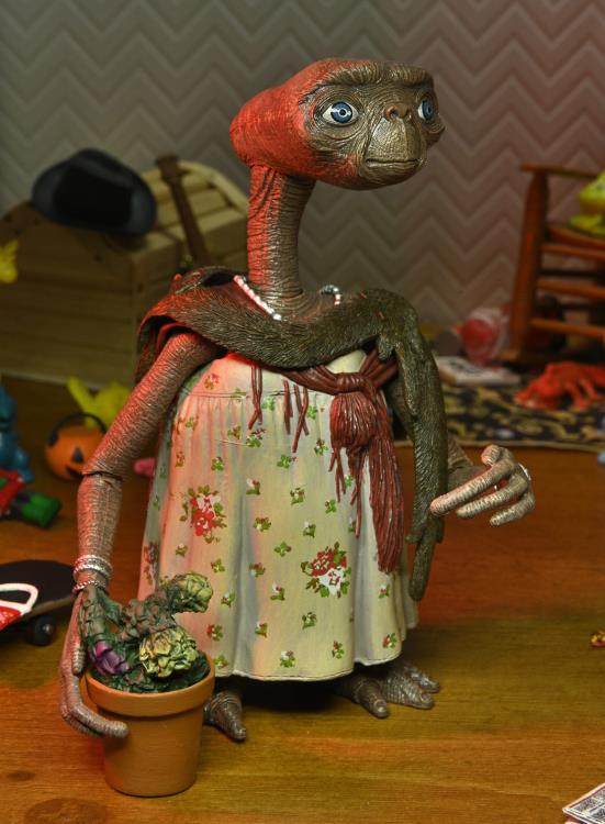 E.T. 40th Anniversary Ultimate Dress Up E.T. - Image 10