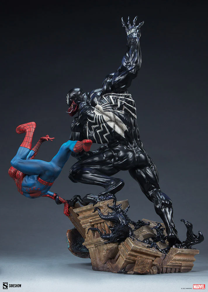 Spider-Man vs Venom Maquette - Image 5