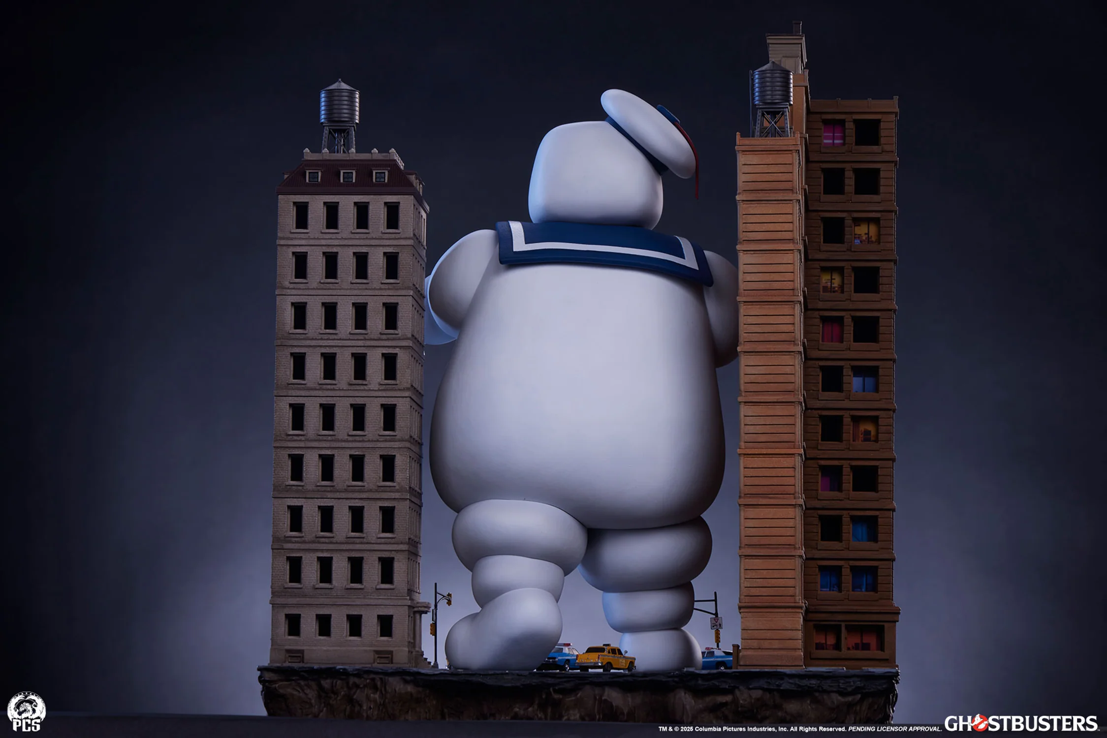 PRE-ORDER Stay Puft Marshmallow Man Diorama - Image 3