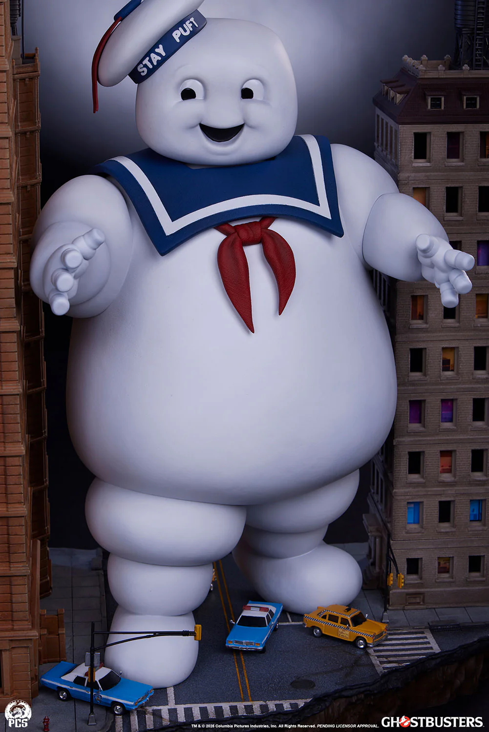 PRE-ORDER Stay Puft Marshmallow Man Diorama - Image 4