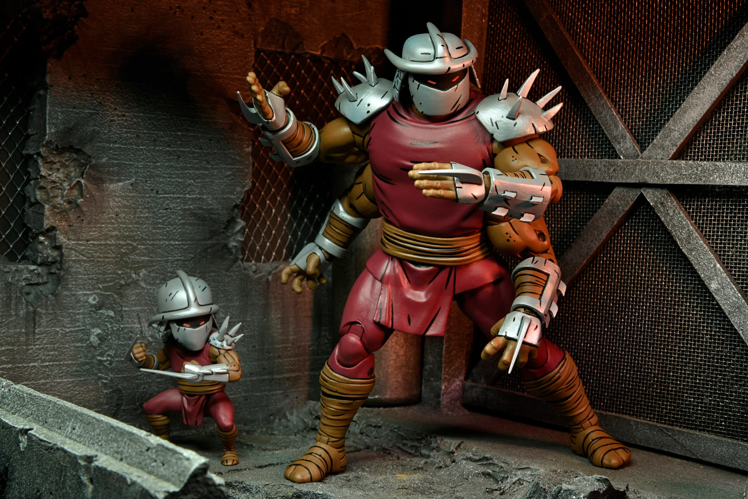Teenage Mutant Ninja Turtles (Mirage Comics) 7” Scale Action Figure – Deluxe Shredder Clone & Mini Shredder - Image 2