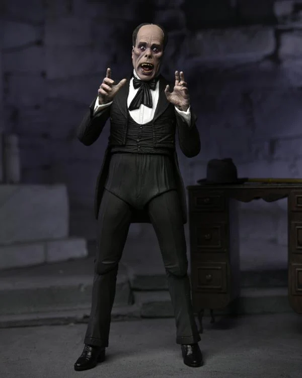 Monsters Ultimate The Phantom of the Opera Figure - Image 7
