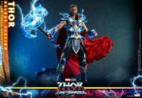 Thor (Deluxe Version) Sixth Scale Figure - Image 5