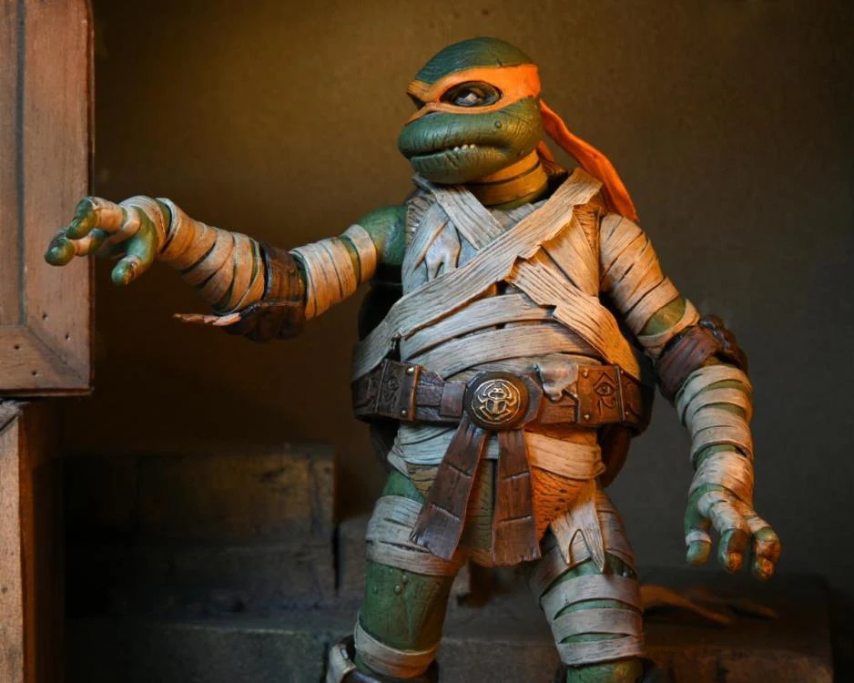 Universal Monsters x Teenage Mutant Ninja Turtles Ultimate Michelangelo as The Mummy - Image 13
