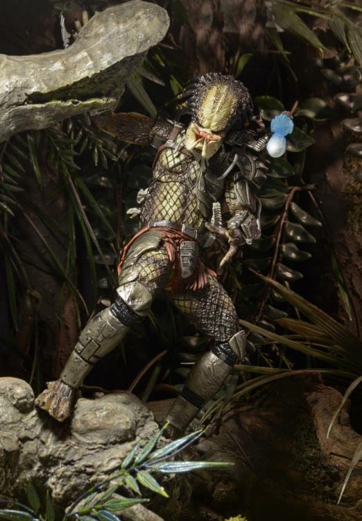 Predator Ultimate Jungle Hunter Predator Figure - Image 4