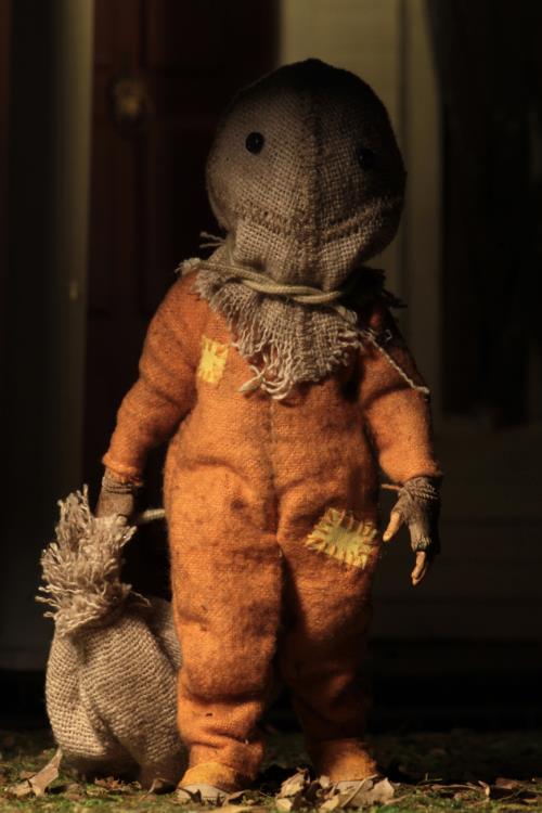 Trick-r-Treat Sam Figure 8" - Image 4