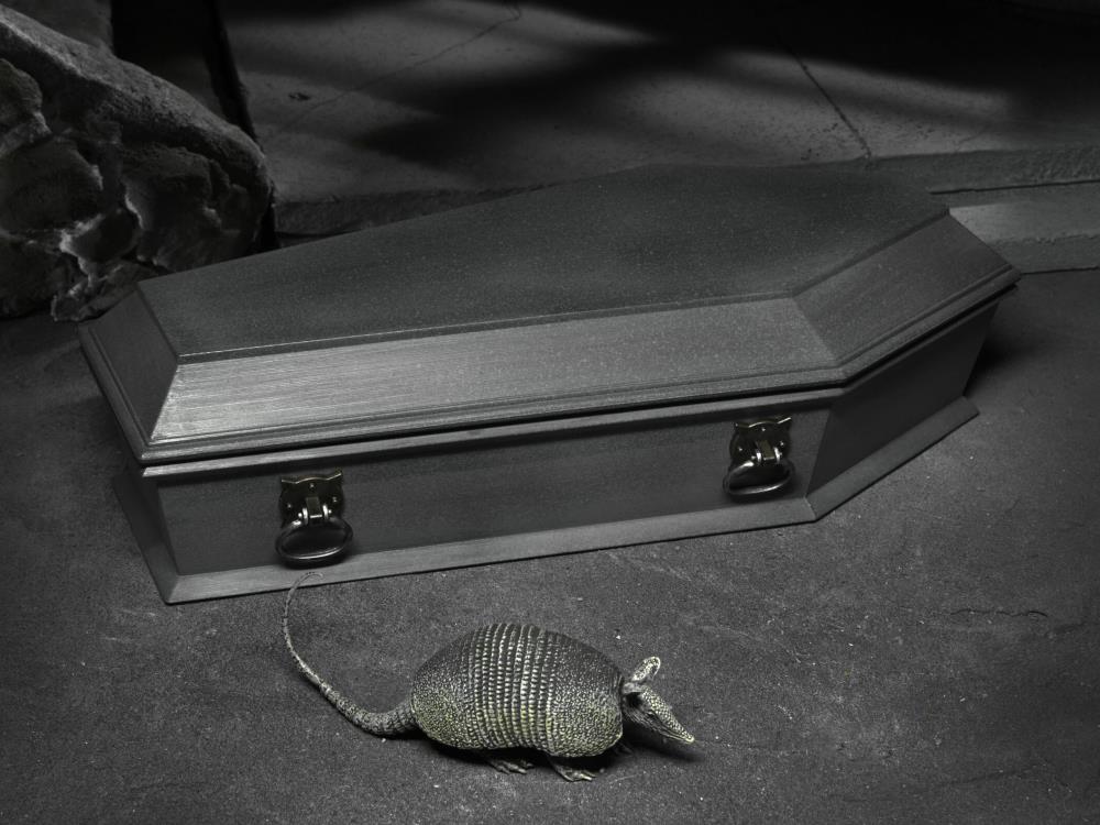 Universal Monsters Dracula Accessory Set - Image 3