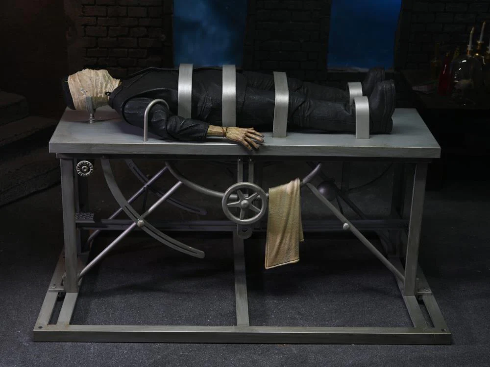 Universal Monsters Frankenstein Accessory Pack - Image 10