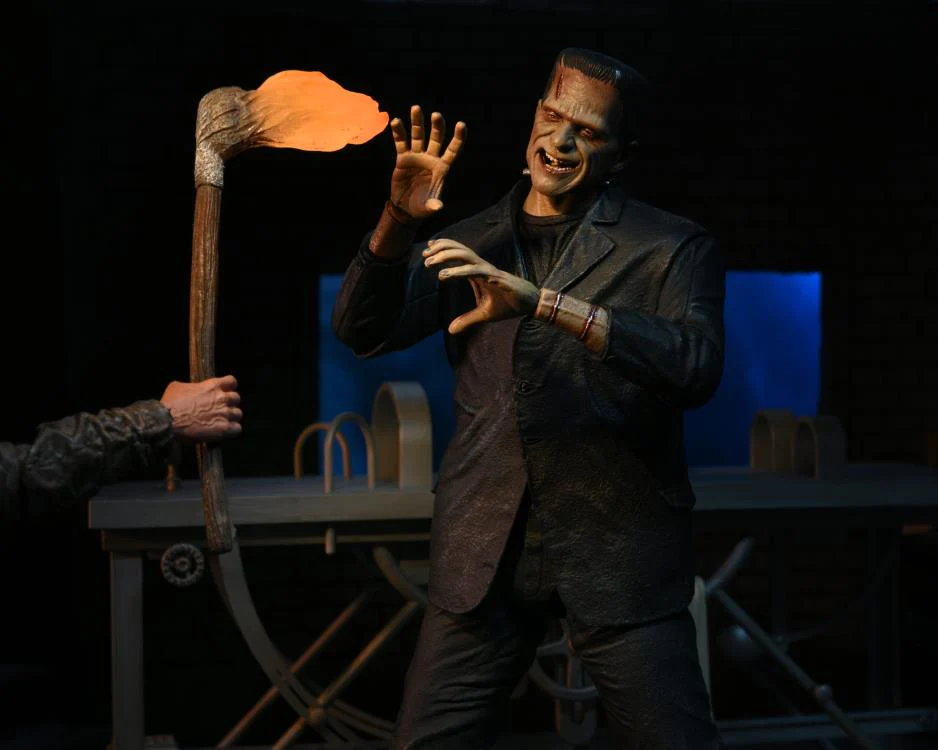 Universal Monsters Frankenstein Accessory Pack - Image 14