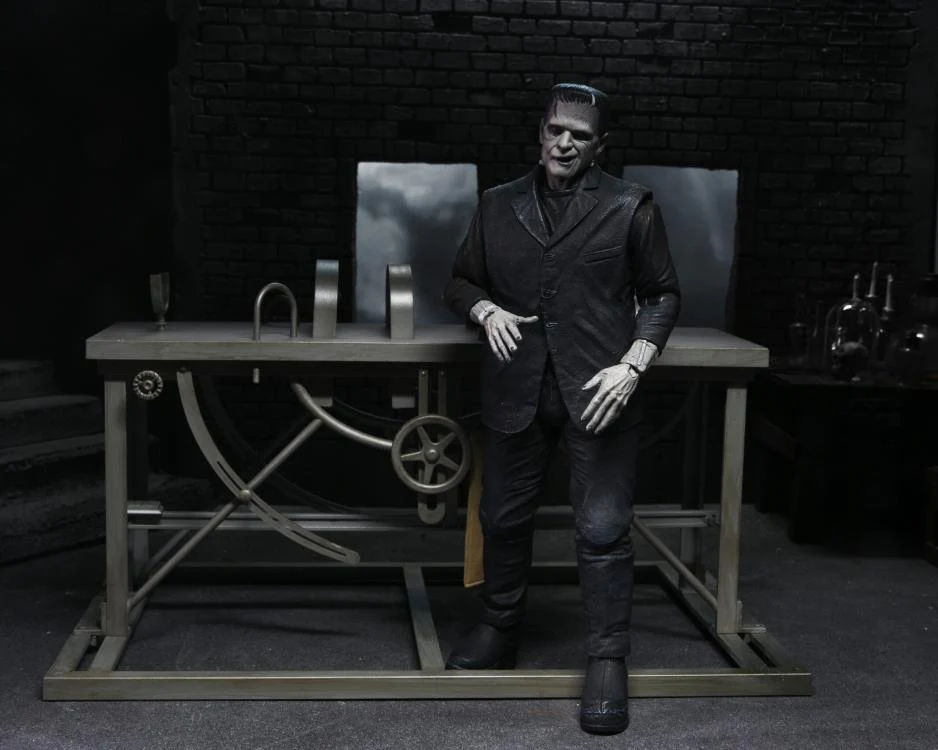 Universal Monsters Frankenstein Accessory Pack - Image 5